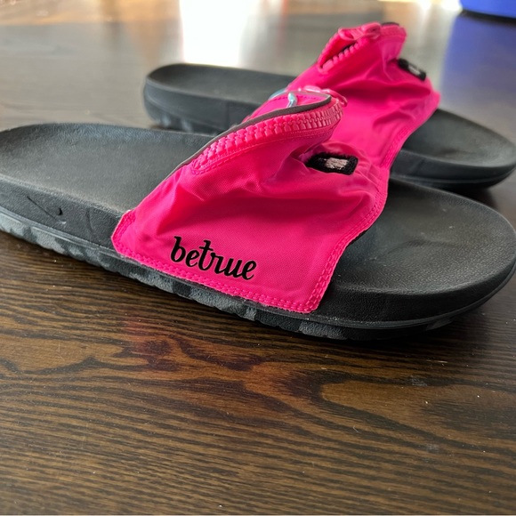 Nike off court unisex slides FP “be true” sandal. Item #DD6783. - Picture 2 of 5